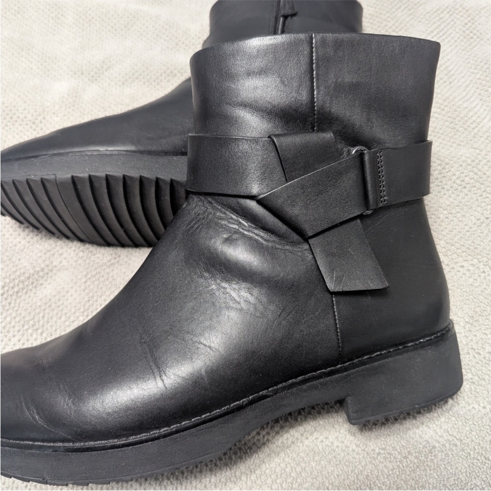 Fitflop Leather Ankle Boots size 11